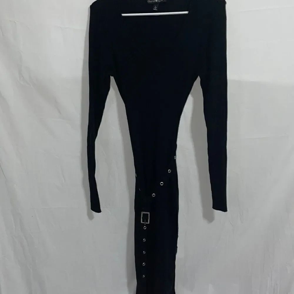 Derek heart full lands black dress
